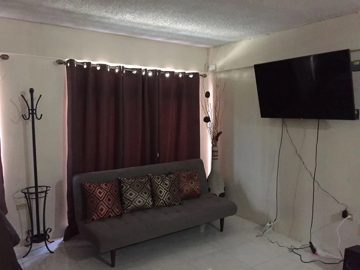 Kensington 212 Suite Kingston